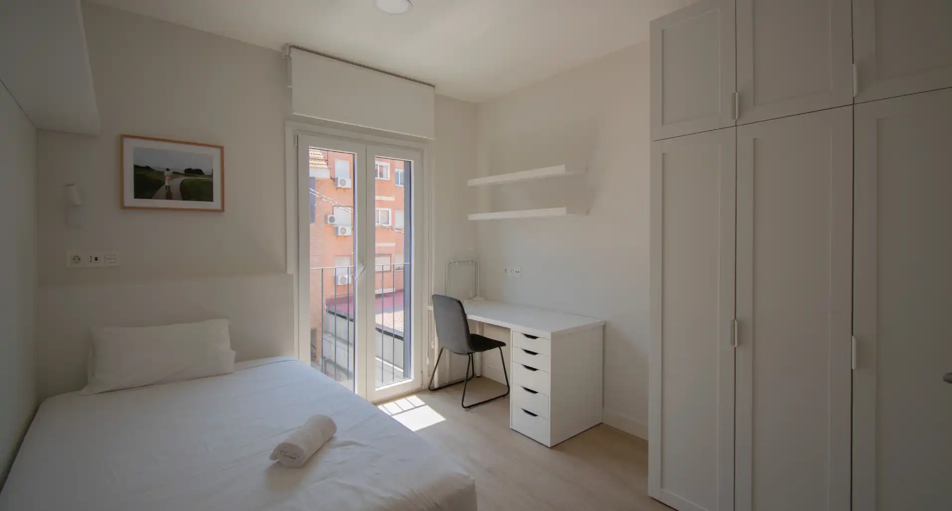 Dormitori de Casa o xalet per a compartir en Madrid amb Aire condicionat, Calefacció i Terrassa