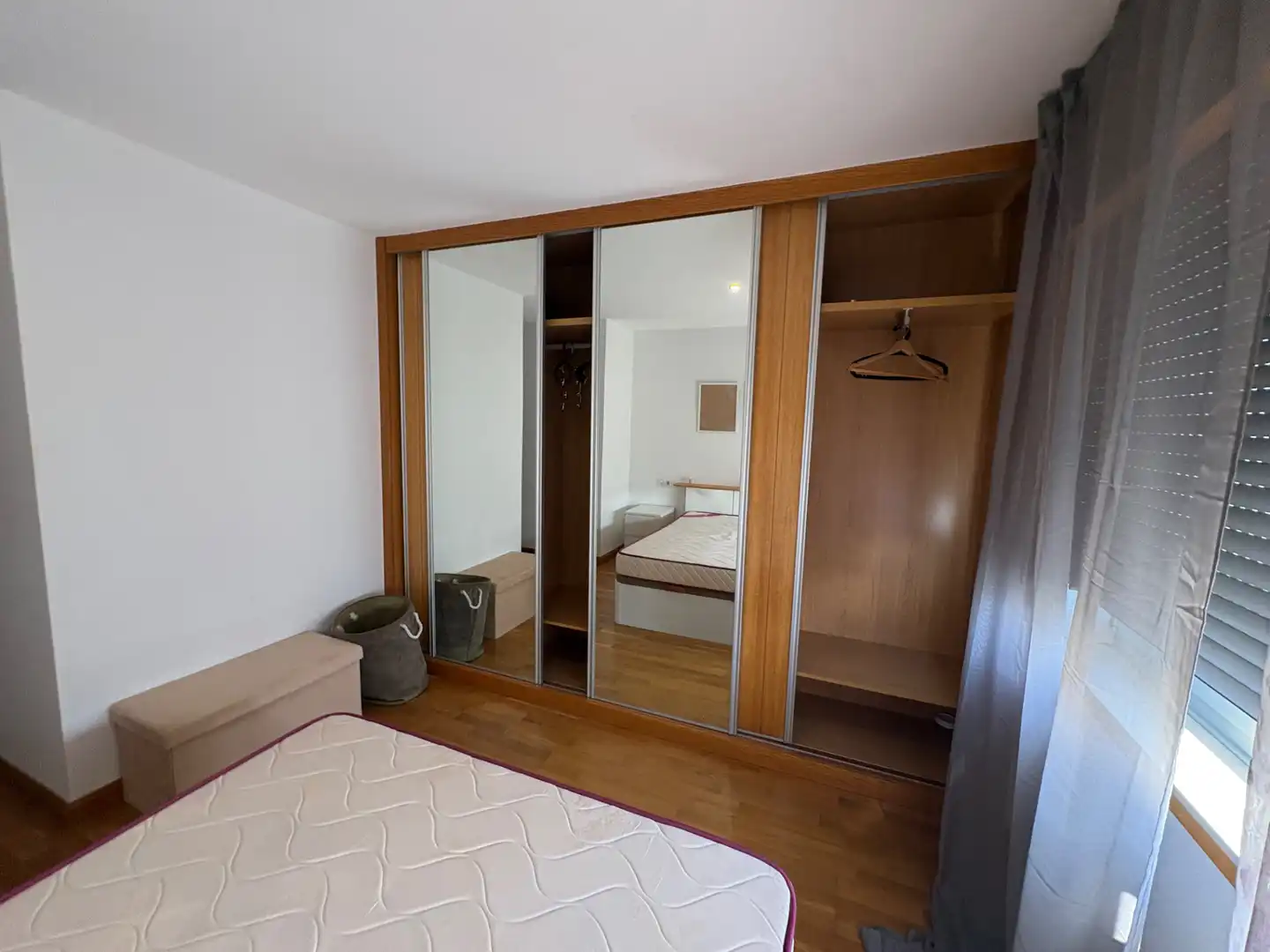 Habitación de Piso de alquiler en Narón con Calefacción, Trastero y Amueblado