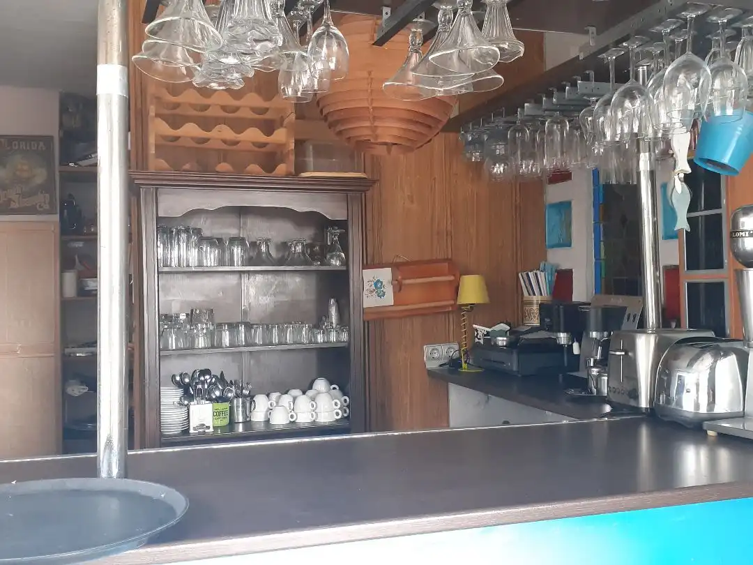 Local de alquiler en Playa de Gandia