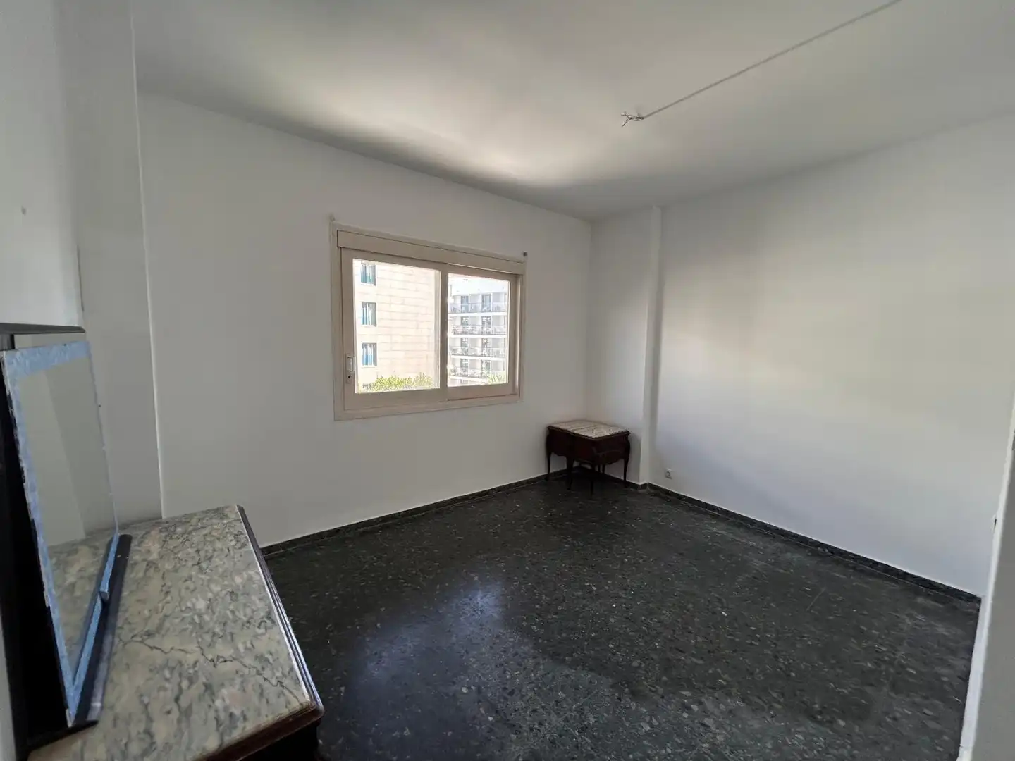 Piso con terraza en alquiler en Carrer del Penedès, imagen 7