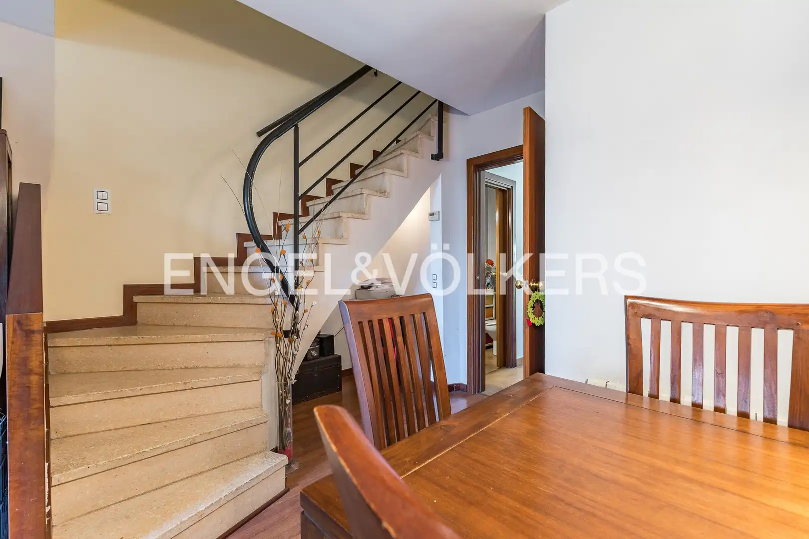 Dúplex en venta en Sant Just Desvern con Aire acondicionado, Calefacción y Jardín privado