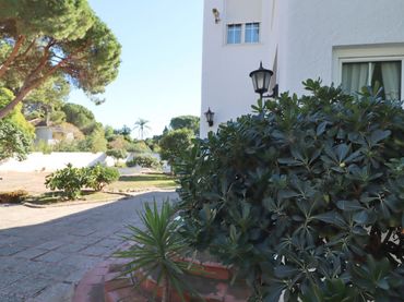 Villa mit Pool zum Verkauf in Campolivar