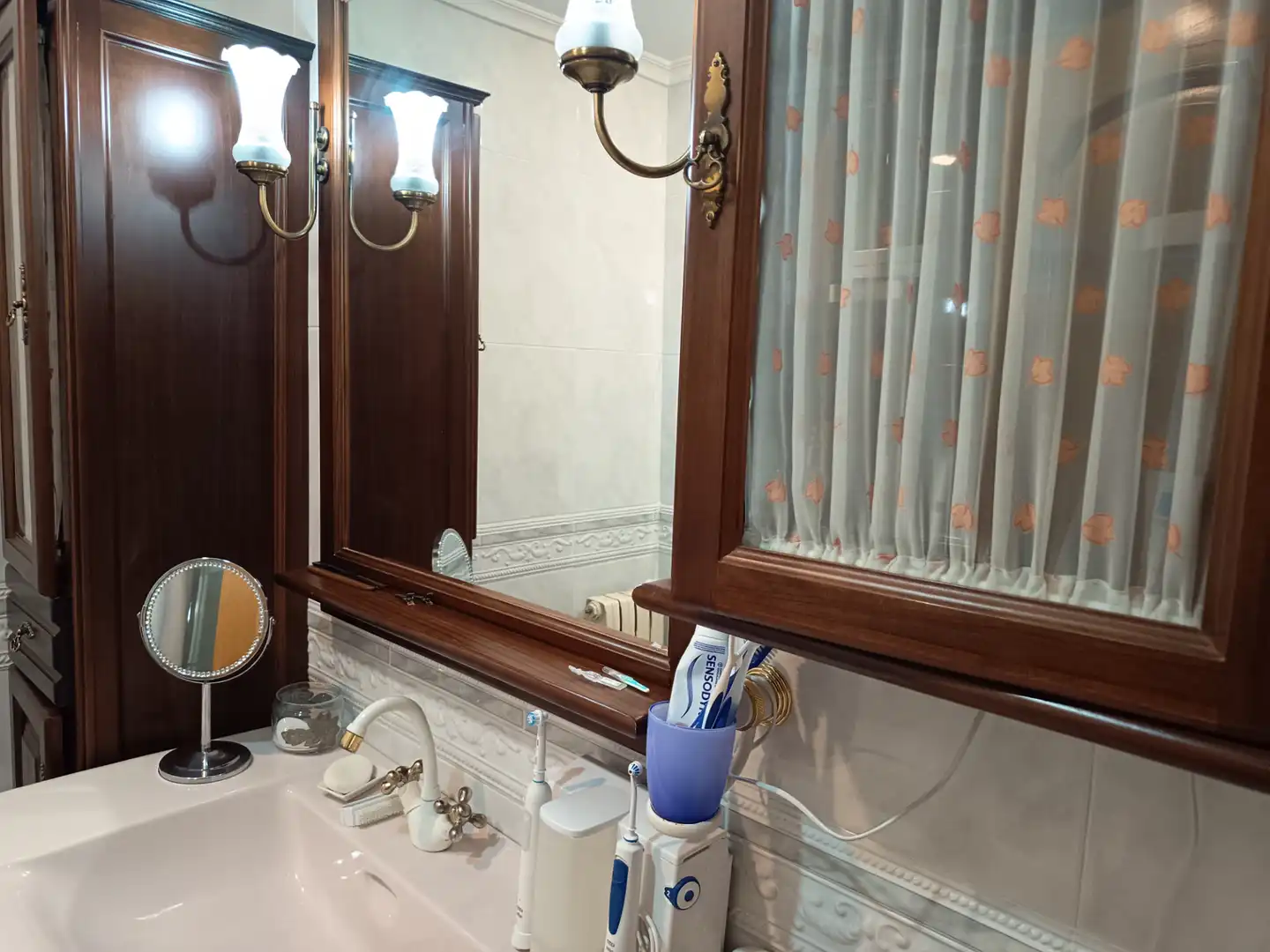 Baño de Piso en venta en Avilés con Calefacción, Parquet y Trastero