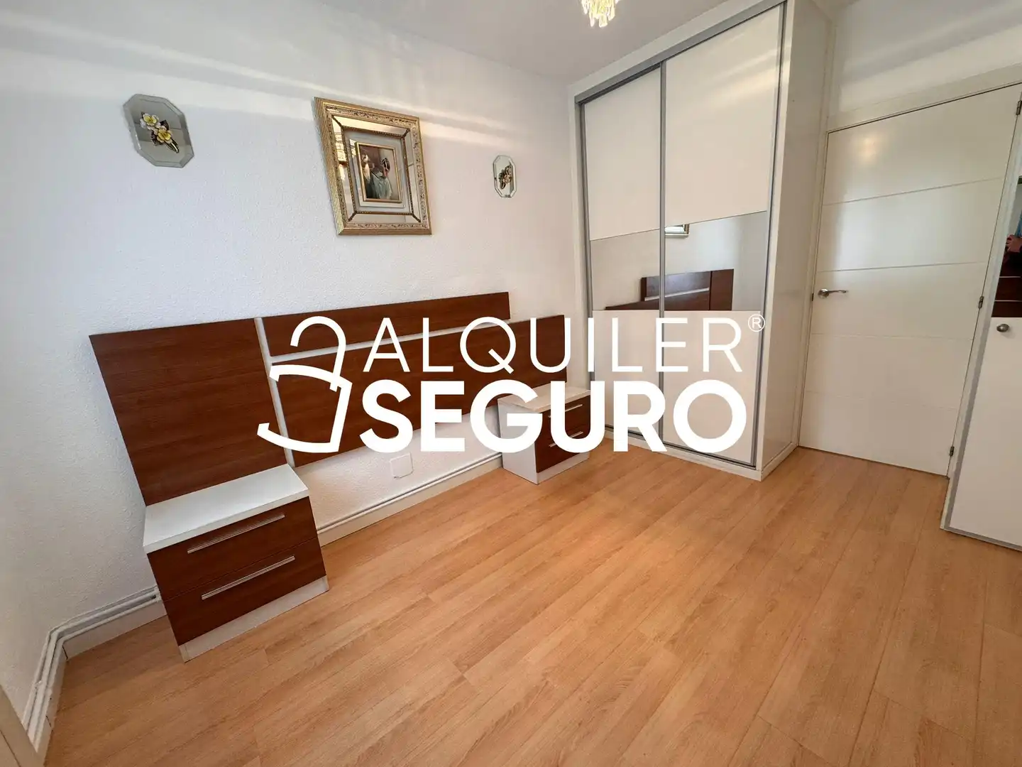 Piso de alquiler en Capitan de la Gándara, Opañel