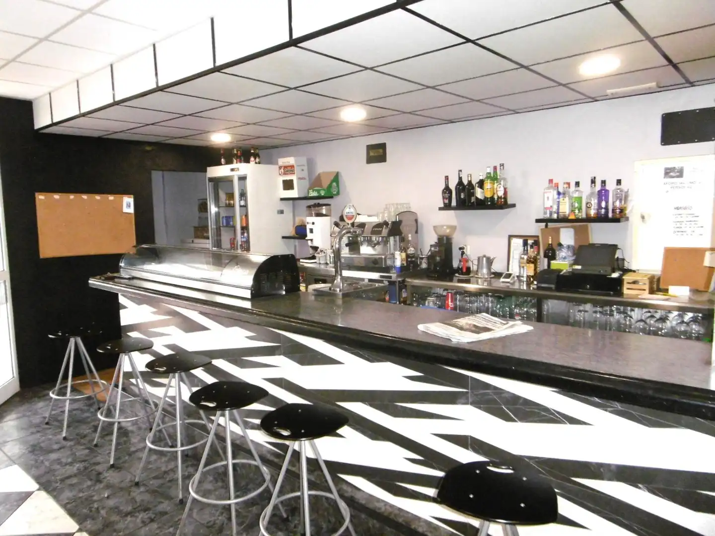 Local en venta en Carrer VILLAFAMES, La Pobla de Tornesa