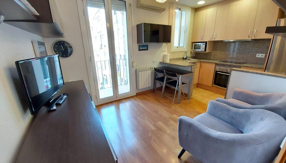 Foto 1 de Pis de lloguer a  Sepulveda, Sant Antoni, Barcelona