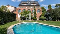 Jardí de Casa o xalet en venda en Sant Cugat del Vallès amb Aire condicionat, Terrassa i Piscina