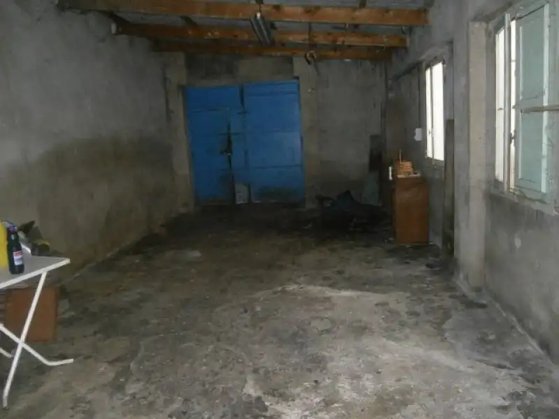 Local de alquiler en Monóvar  / Monòver con Aire acondicionado y Amueblado