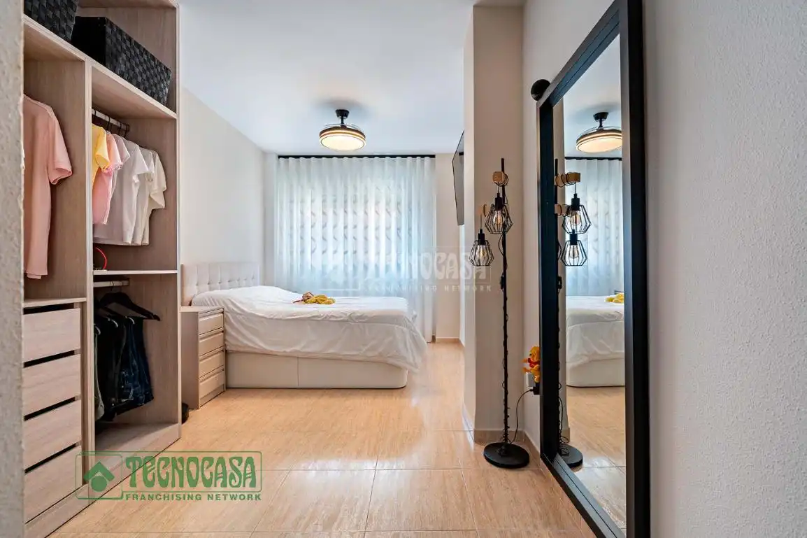 Habitación de Piso en venta en El Ejido con Aire acondicionado