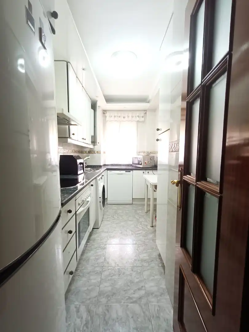 Cocina de Piso en venta en Sevilla con Aire acondicionado, Calefacción y Terraza