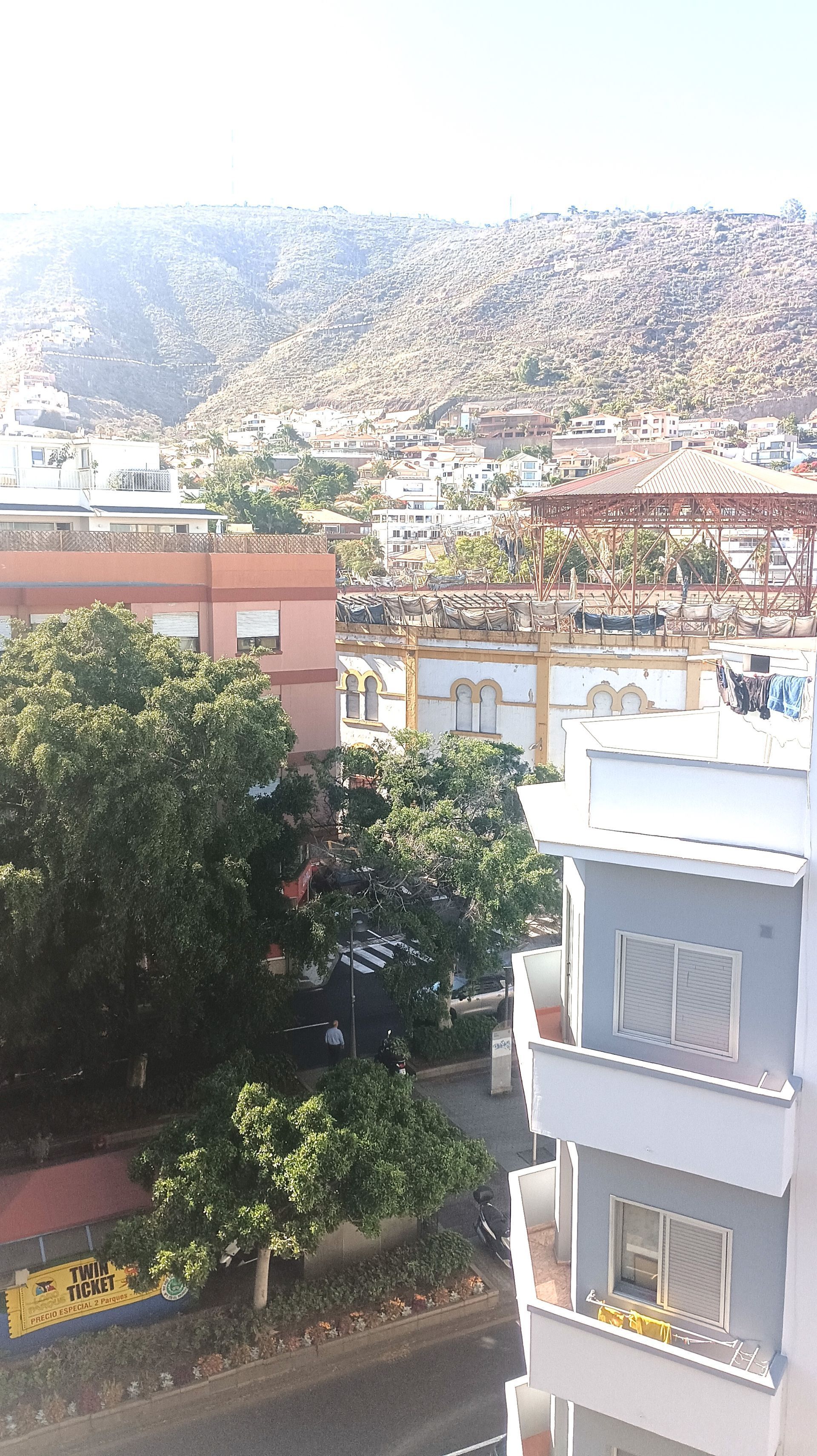 Exterior view of Flat to rent in  Santa Cruz de Tenerife Capital  with Air Conditioner