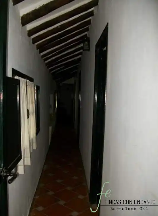 Country house zum Verkauf in Marchena mit Privatgarten, Terrasse und Schwimmbad