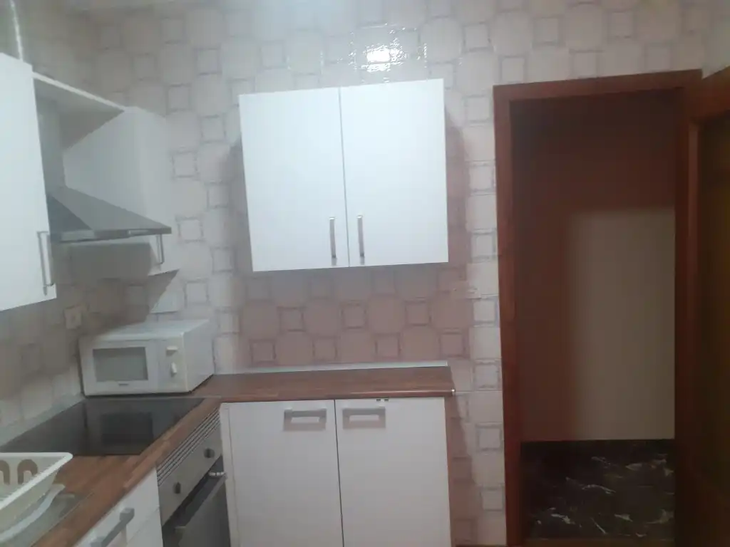 Cocina de Piso de alquiler en Granada con Calefacción