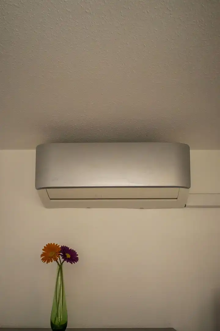 Außenansicht von Wohnung zum Verkauf in Málaga mit Klimaanlage, Terrasse und Abstellraum