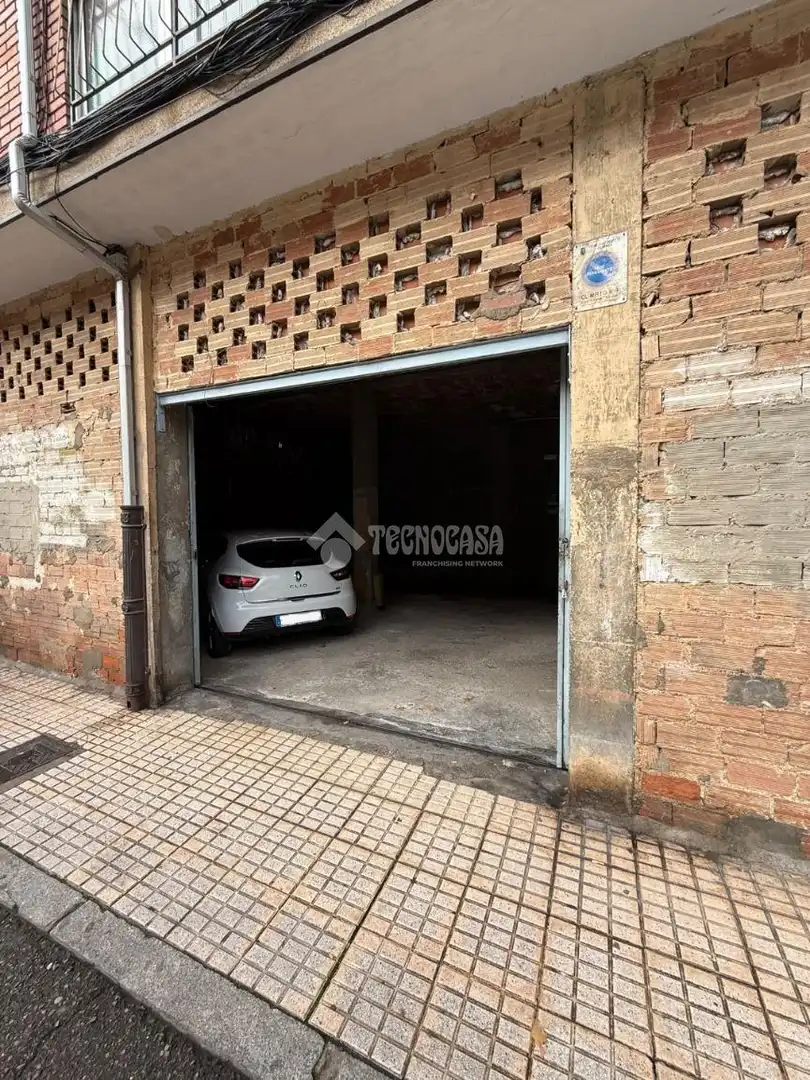 Aparcament de Garatge de lloguer en Salamanca