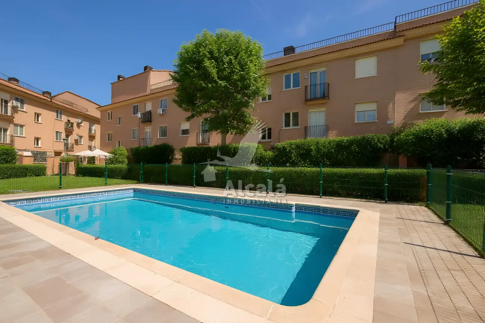 Vista exterior de Oficina en venta en Villamiel de Toledo con Calefacción
