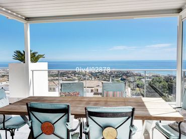 Ático con ascensor en venta en Benalmádena pueblo