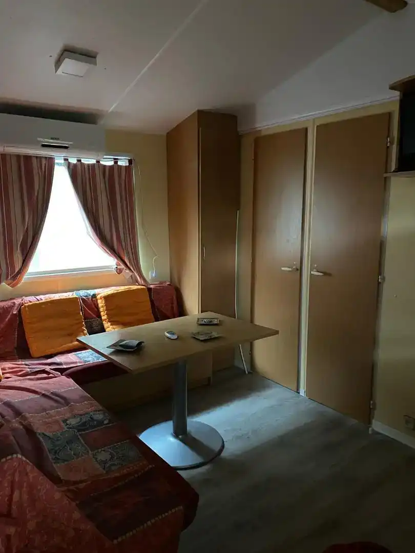 Habitación de Finca rústica en venta en Daganzo de Arriba con Aire acondicionado, Jardín privado y Amueblado