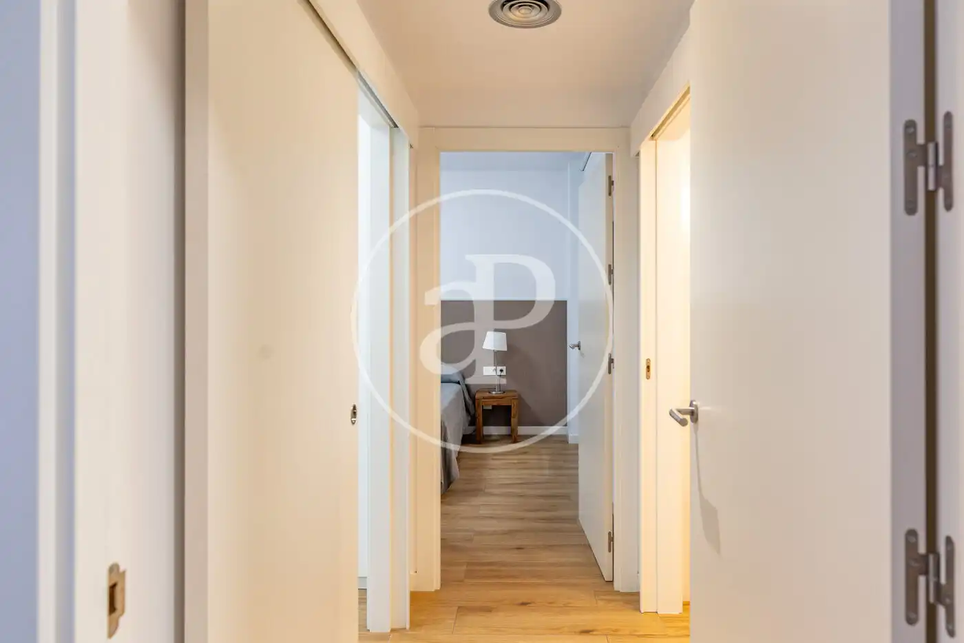 Flat for sale in Barcelona  with Air Conditioner, Heating and Community pool