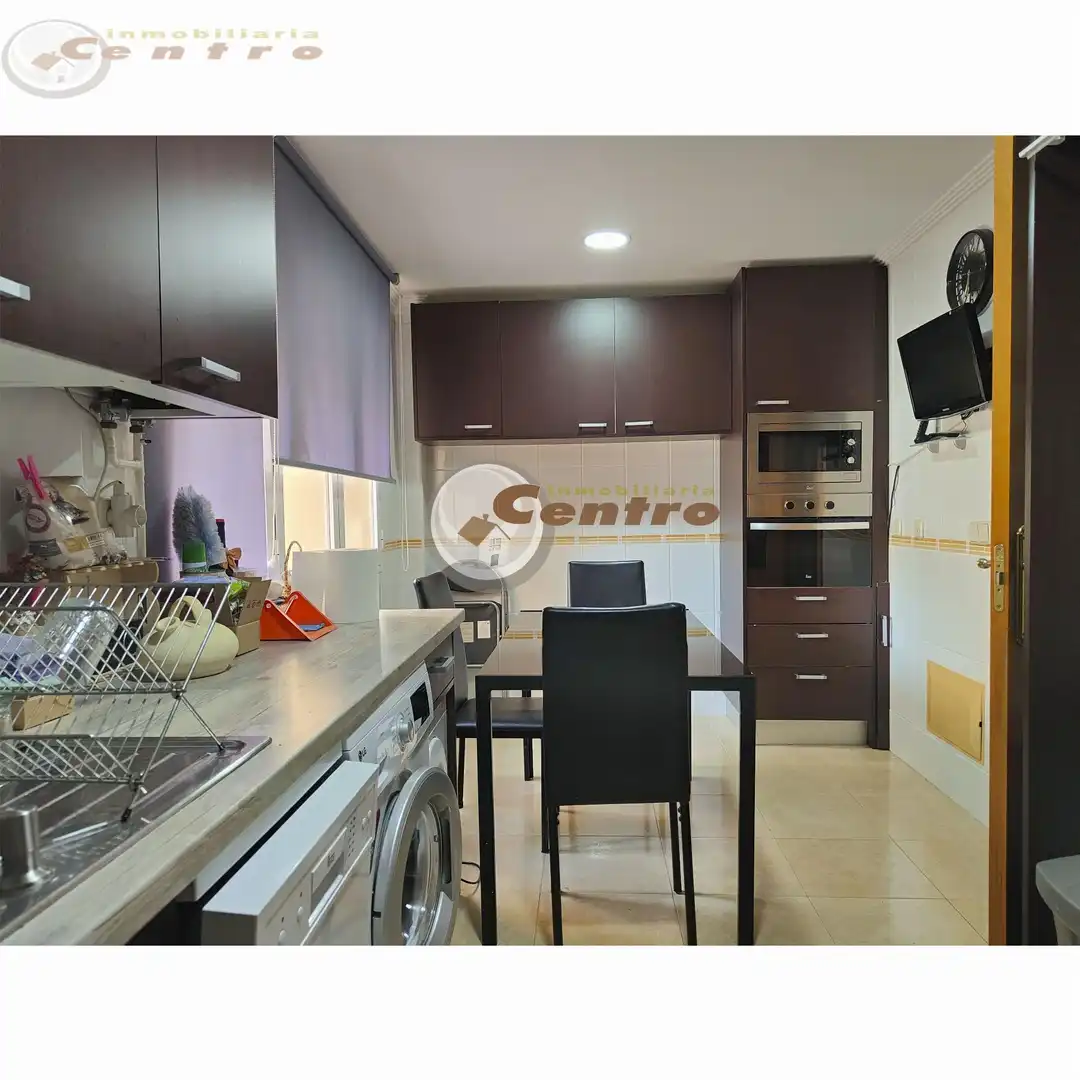 Cocina de Piso en venta en Albacete con Calefacción y Balcón