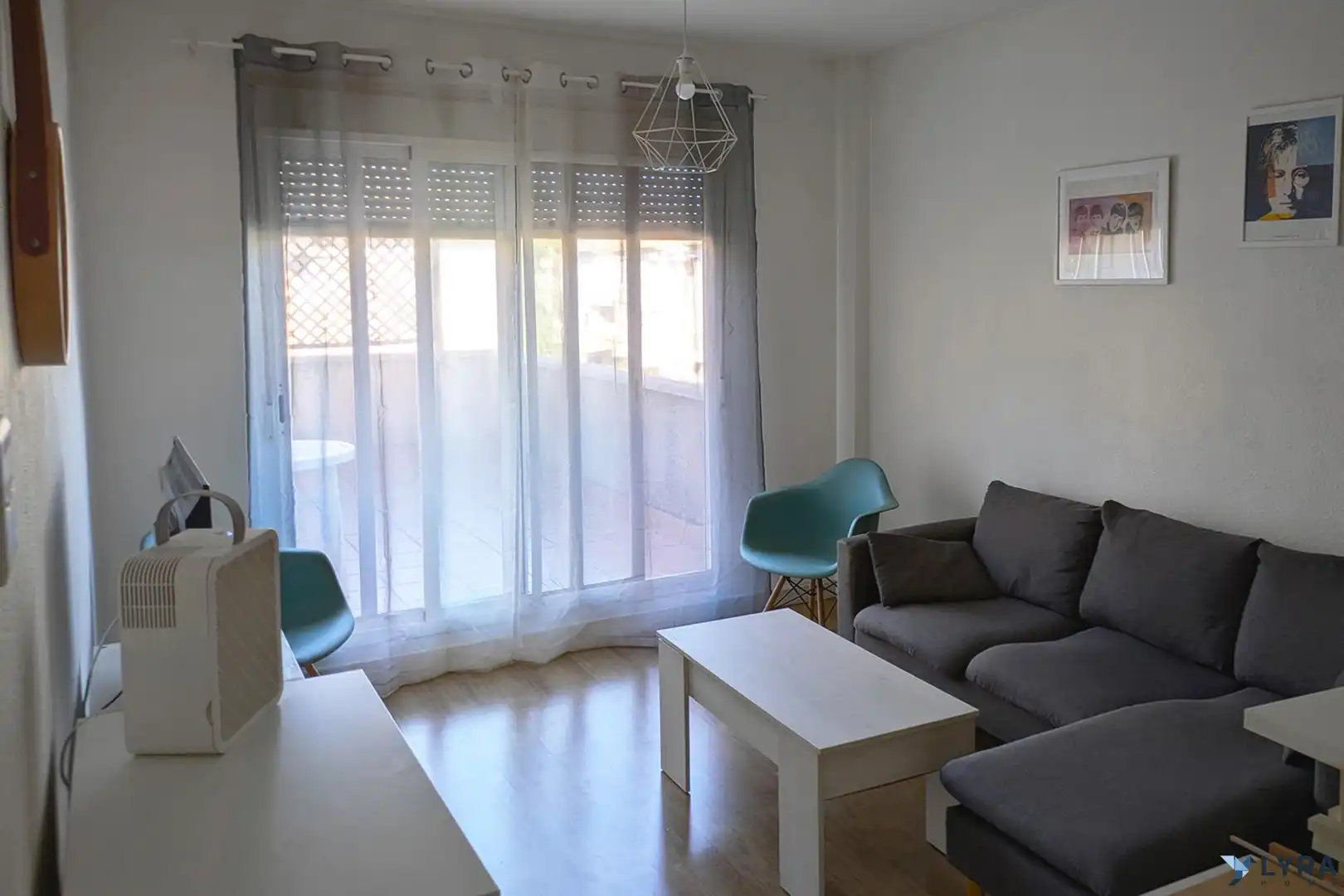 Sala de estar de Piso en venta en Tomares con Aire acondicionado, Parquet y Terraza