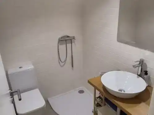 Bany de Pis en venda en Santa María del Camí amb Aire condicionat