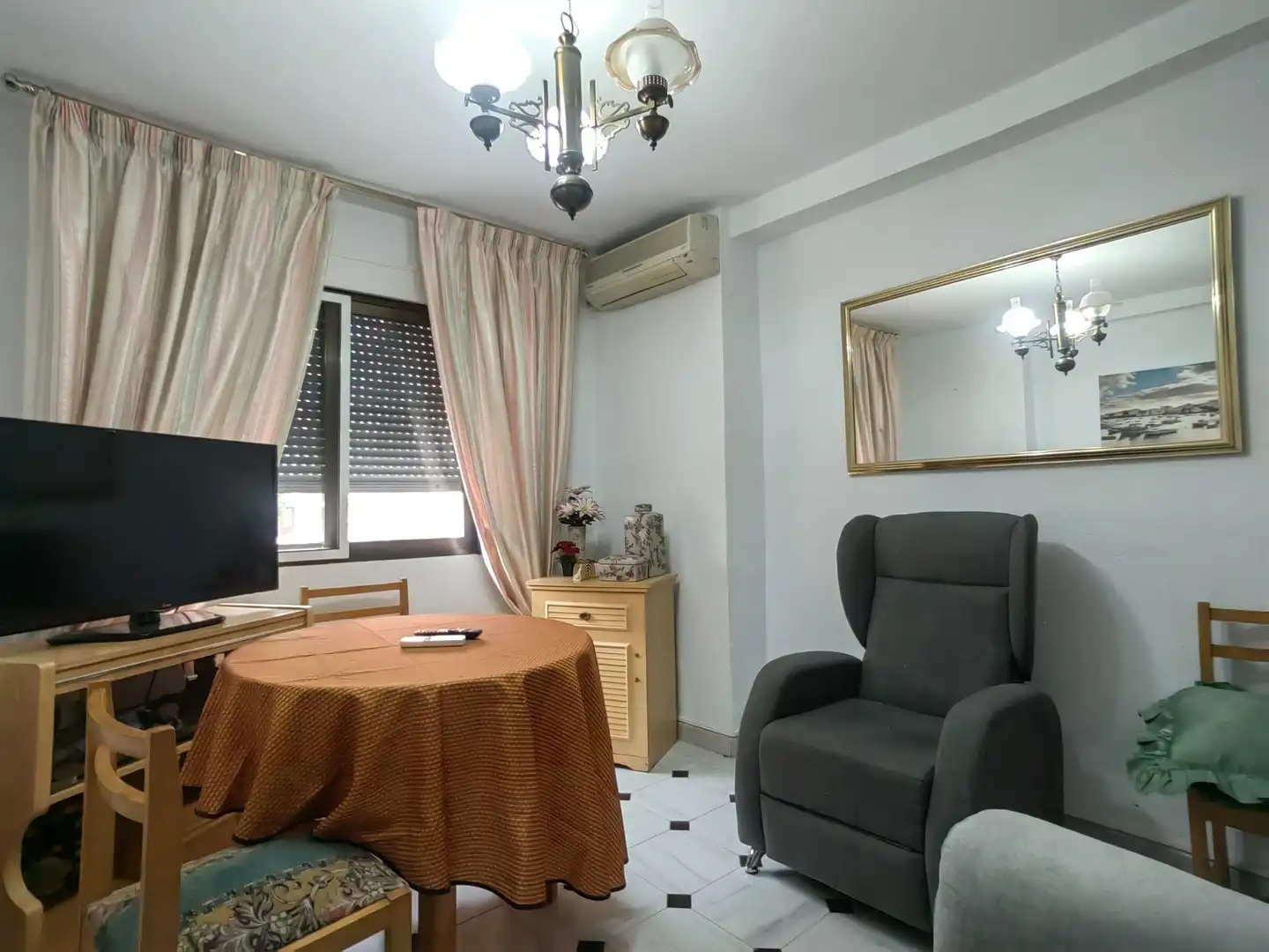 Living room of Flat for sale in Carretera de Cádiz