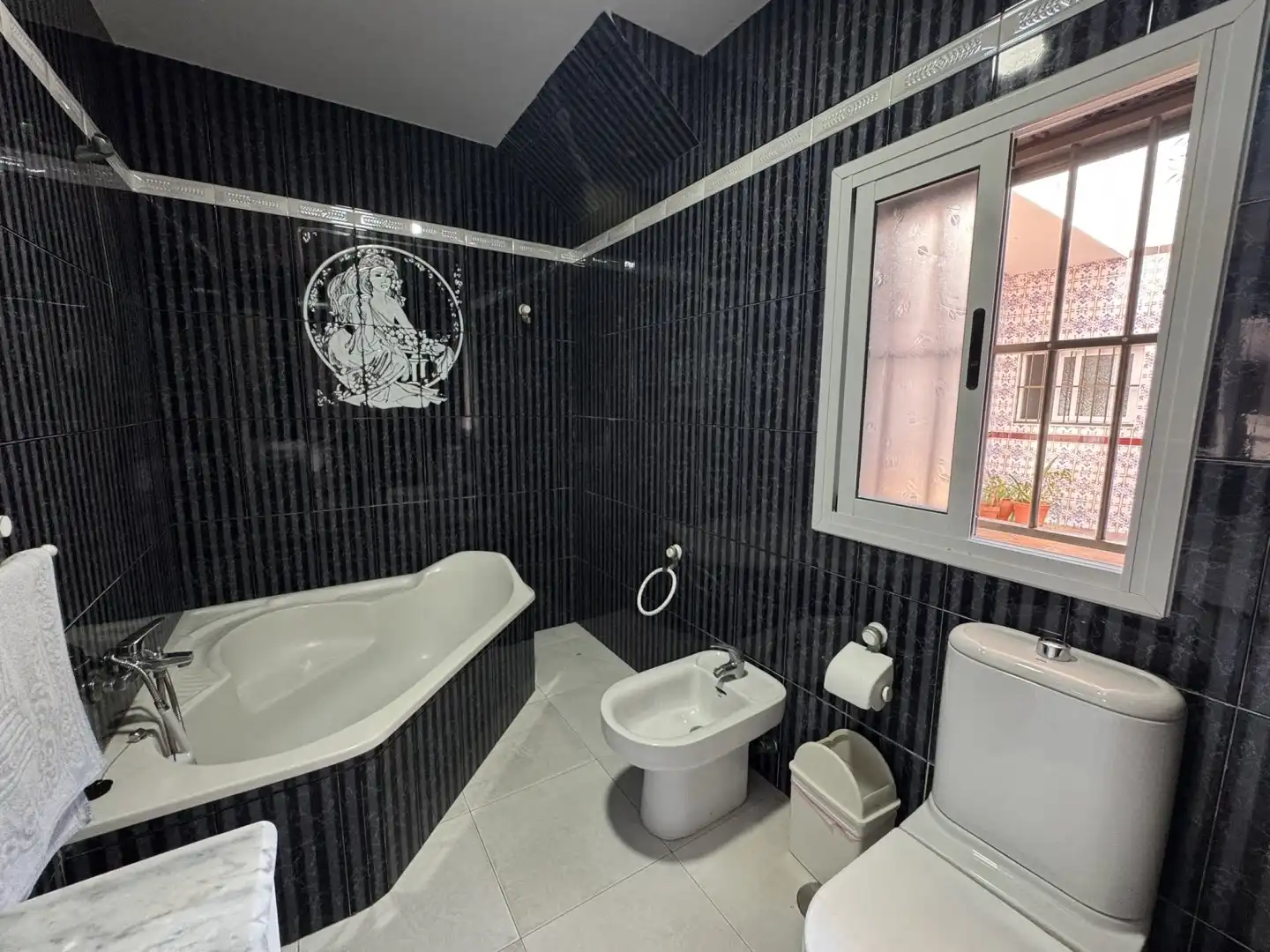 Badezimmer von Erdgeschoss zum Verkauf in Chipiona