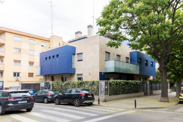 Casa-chalet en Venta en Paseo de los Ruiseñores en Ruiseñores