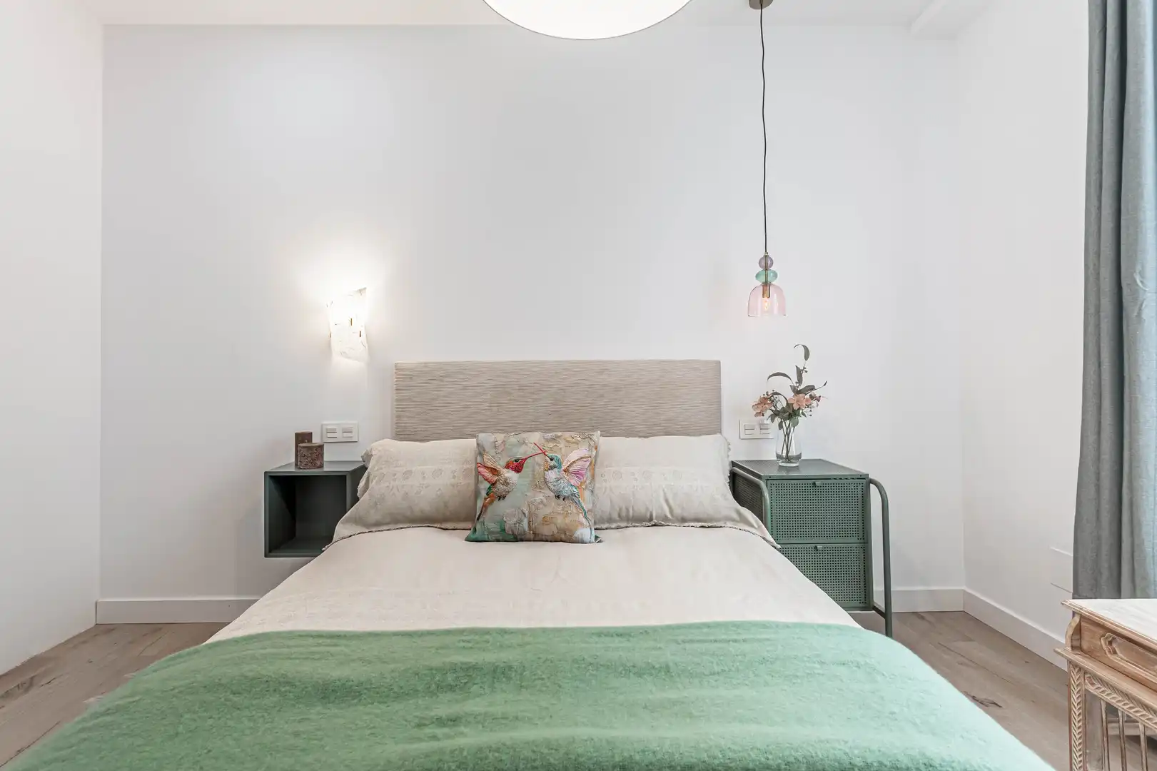 Bedroom of Flat for rent in Madrid  with Air Conditioner, Heating and Parquet flooring