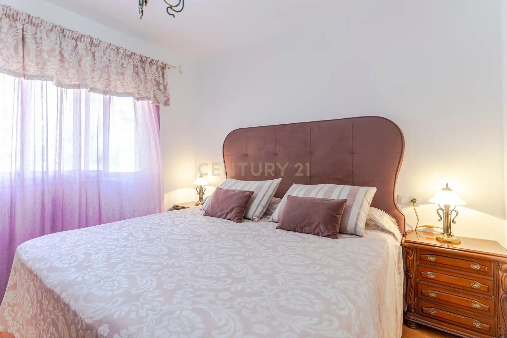 Habitación de Casa o chalet en venta en Almuñécar con Piscina
