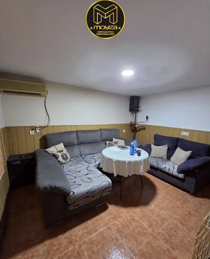 Casa o xalet en venda en Jaén amb Aire condicionat i Terrassa
