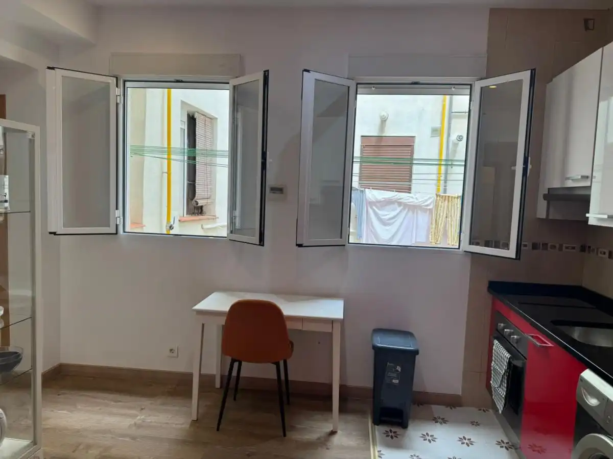 Apartament de lloguer a Embajadores - Lavapiés