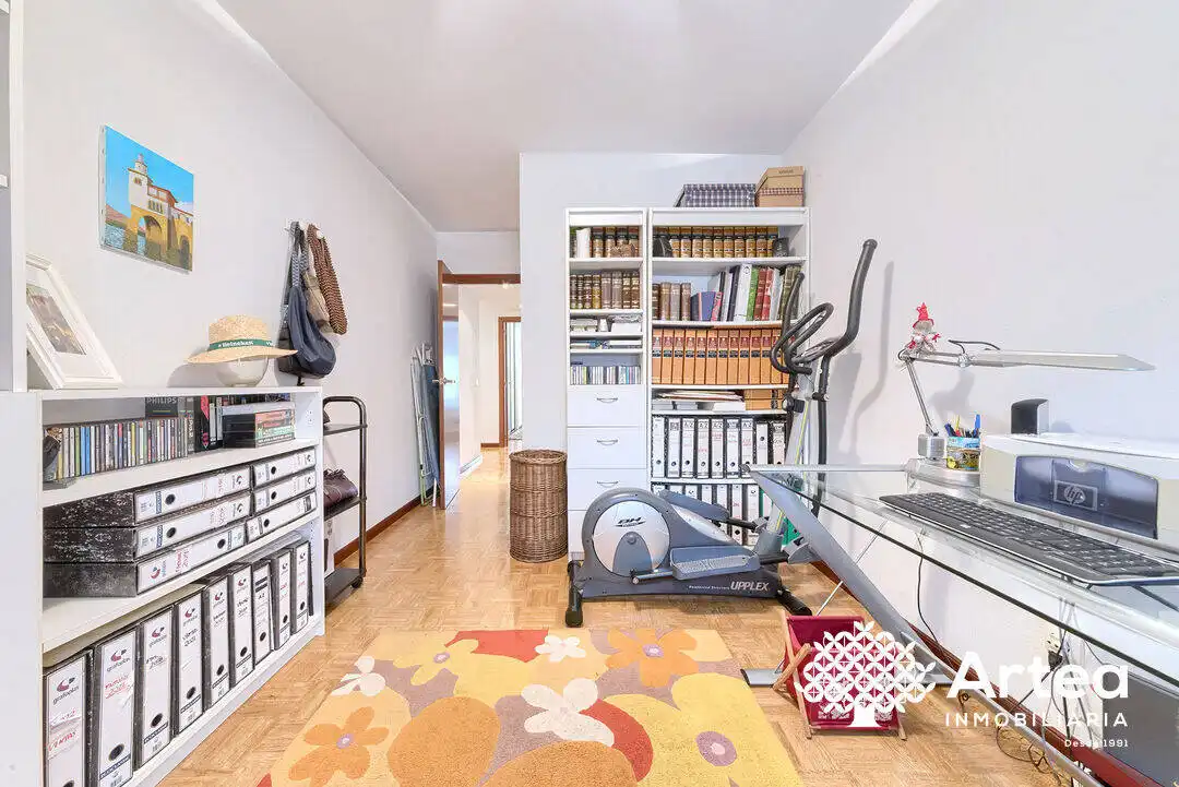 Piso en venta en Bilbao  con Calefacción y Trastero