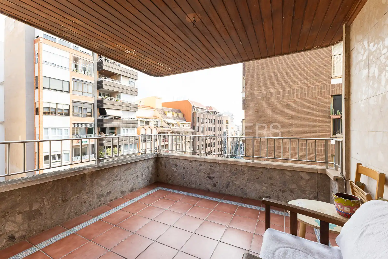 Terraza de Apartamento en venta en Castellón de la Plana / Castelló de la Plana con Aire acondicionado, Calefacción y Parquet