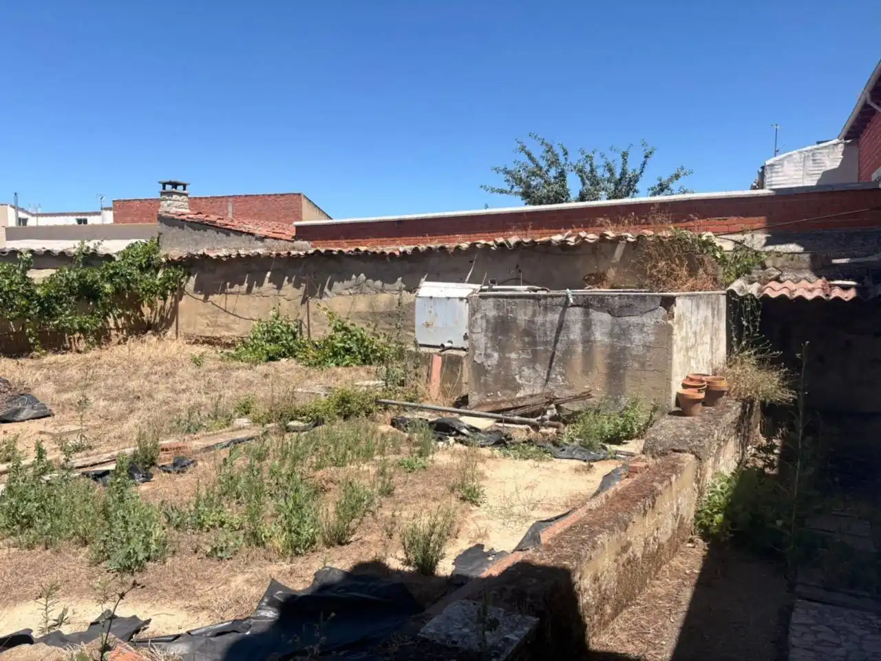 Casa o xalet en venda en Melgar de Fernamental amb Jardí privat