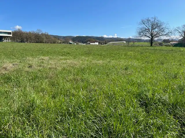 Terreno industrial en venta en Derio