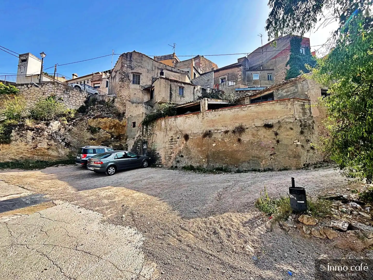 Vista exterior de Casa adosada en venda en Biar
