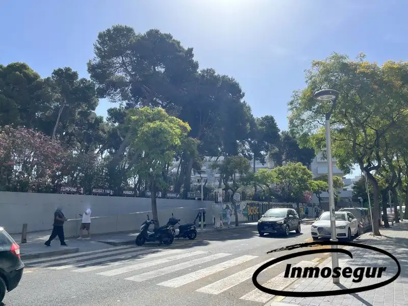 Business premises for sale in Carrer de Barbastre, imagen 16