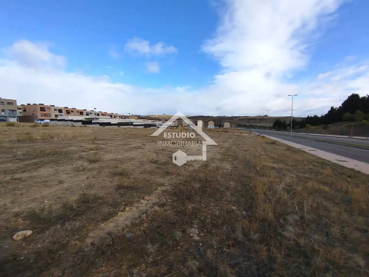 Residential land for sale in Calle Eliseo Sainz Ripa, imagen 38
