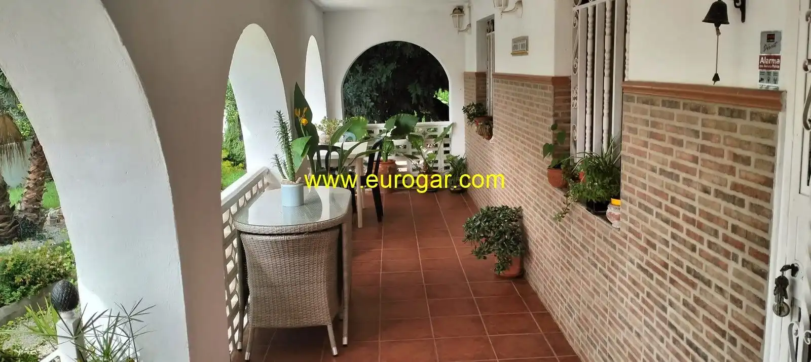 Jardí de Casa o xalet en venda en Chiva amb Aire condicionat, Jardí privat i Terrassa