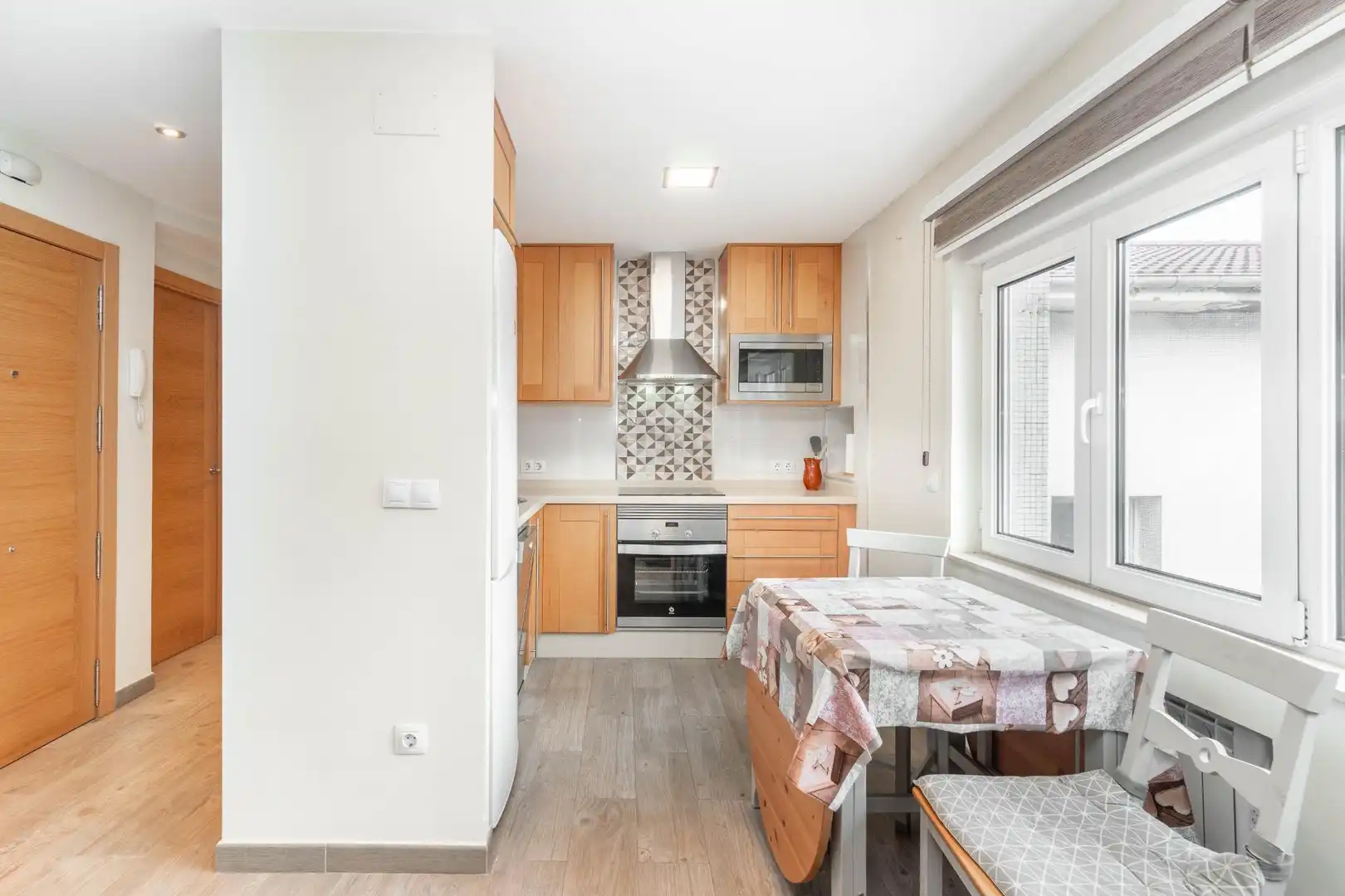 Kitchen of Apartments for sale in San Martín del Rey Aurelio  with Heating, Parquet flooring and Storage room