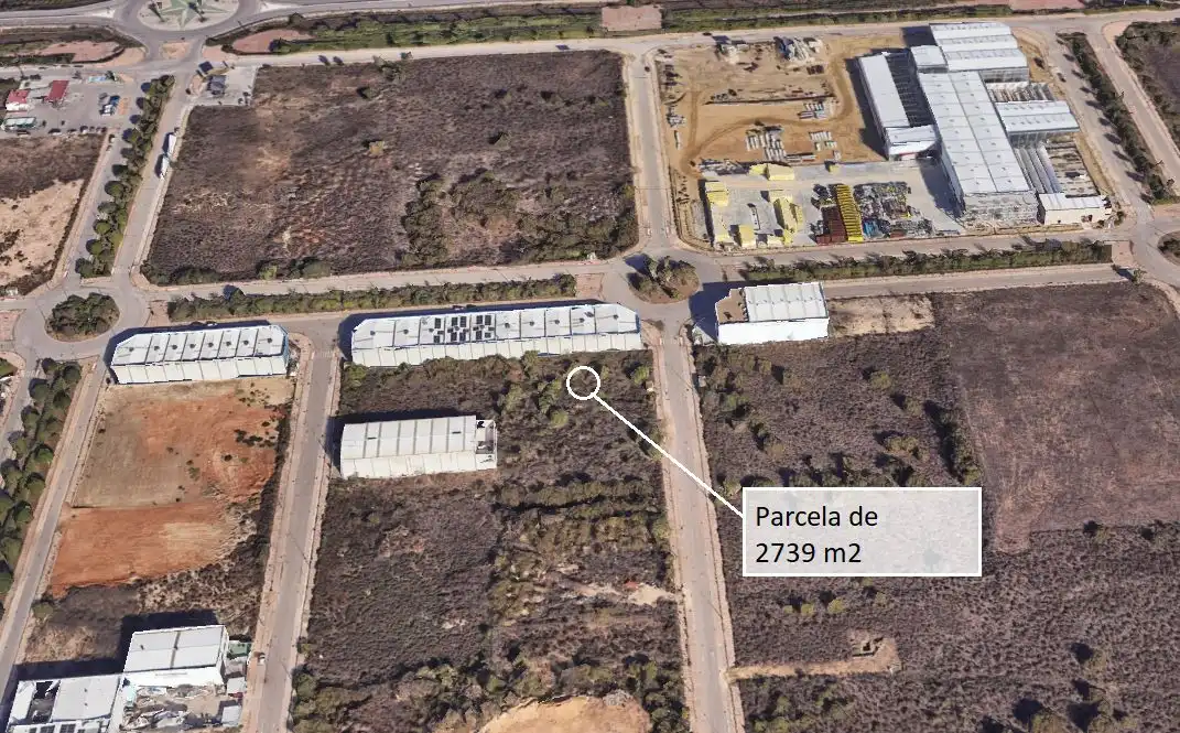Terreny industrial en venda a El Juncal - Vallealto