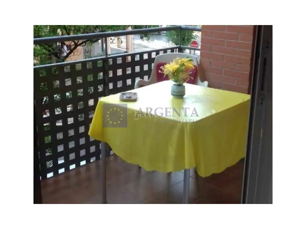 Appartamento con ascensore in affitto a Nuevo Cáceres, imagen 4