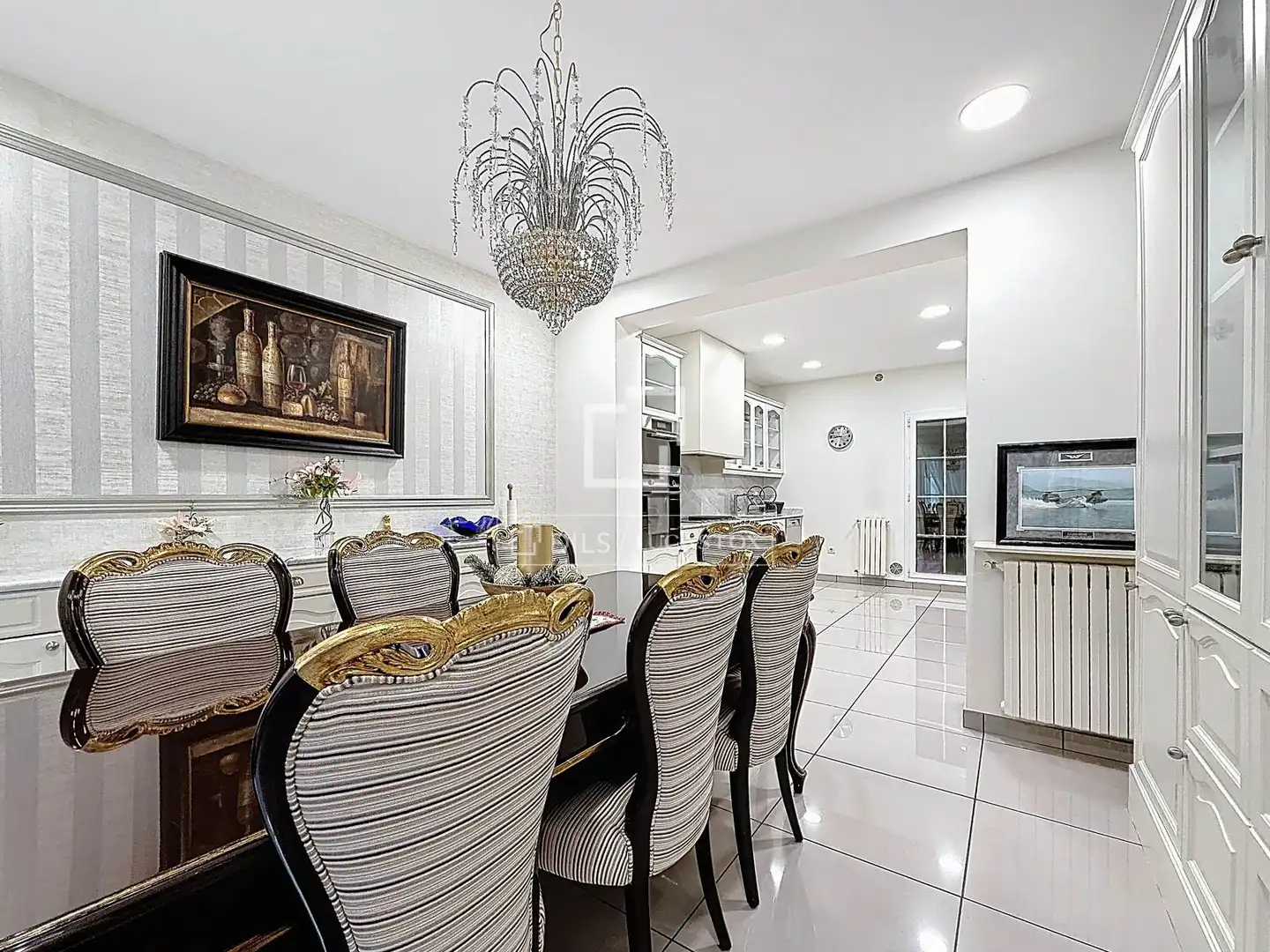 Comedor de Casa o chalet en venta en Escaldes – Engordany con Calefacción, Jardín privado y Parquet