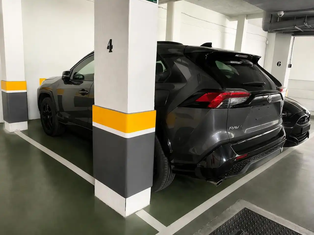 Parking de Piso en venta en Madrid con Aire acondicionado, Calefacción y Parquet