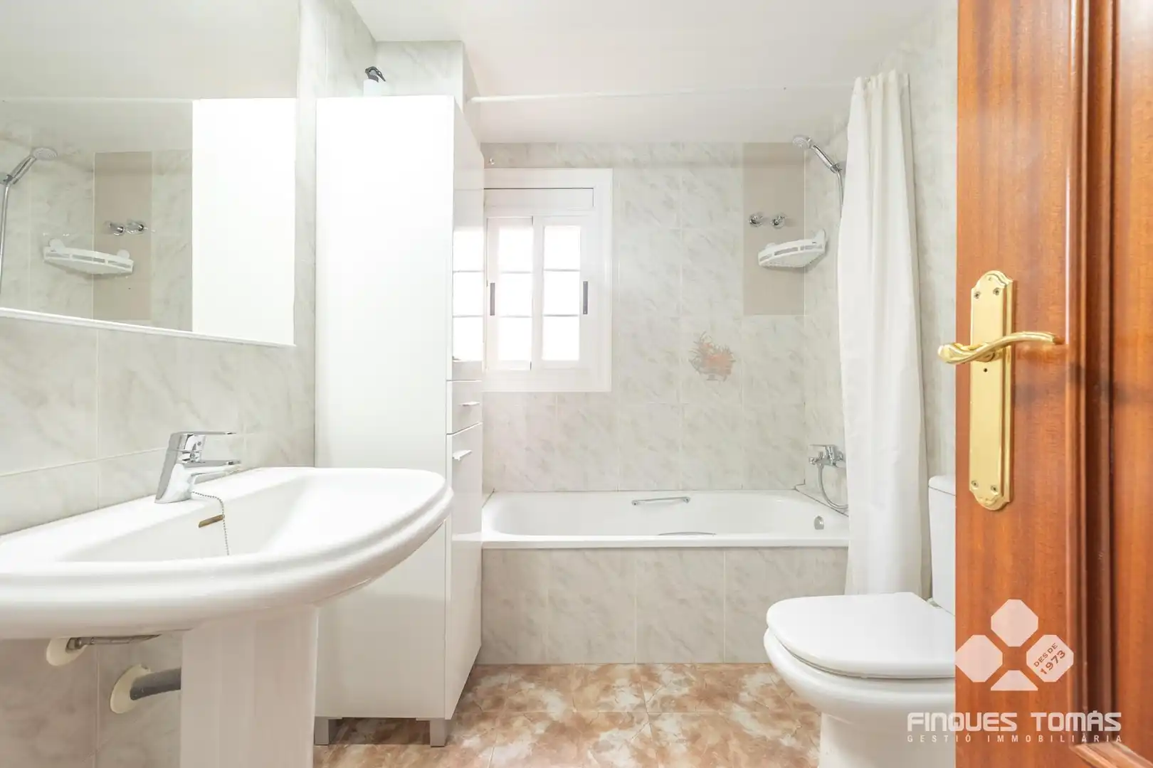 Bathroom of Flat for sale in Calafell  with Terrace, Storage room and Furnished