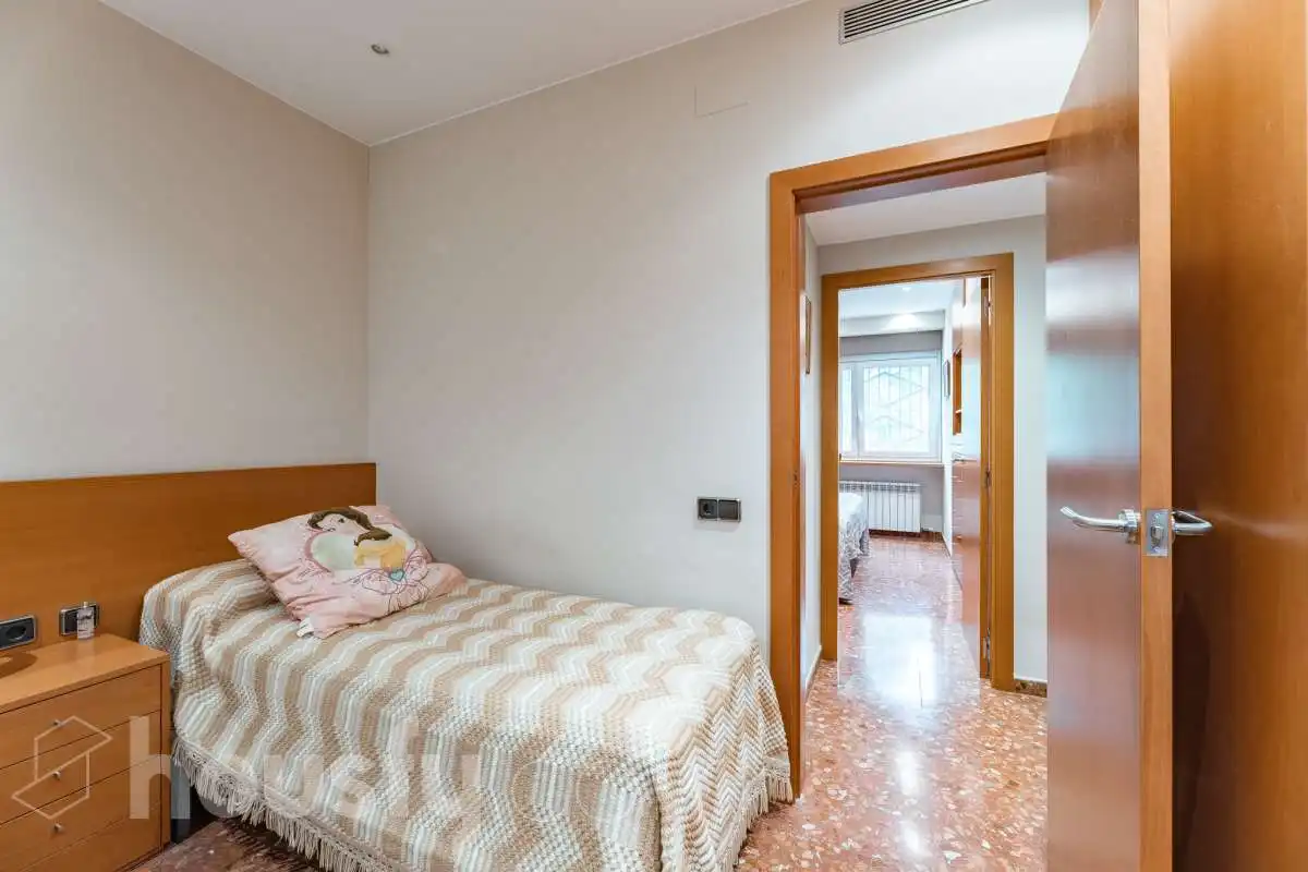 Dormitori de Casa o xalet en venda en Sant Pere de Ribes amb Aire condicionat, Calefacció i Jardí privat