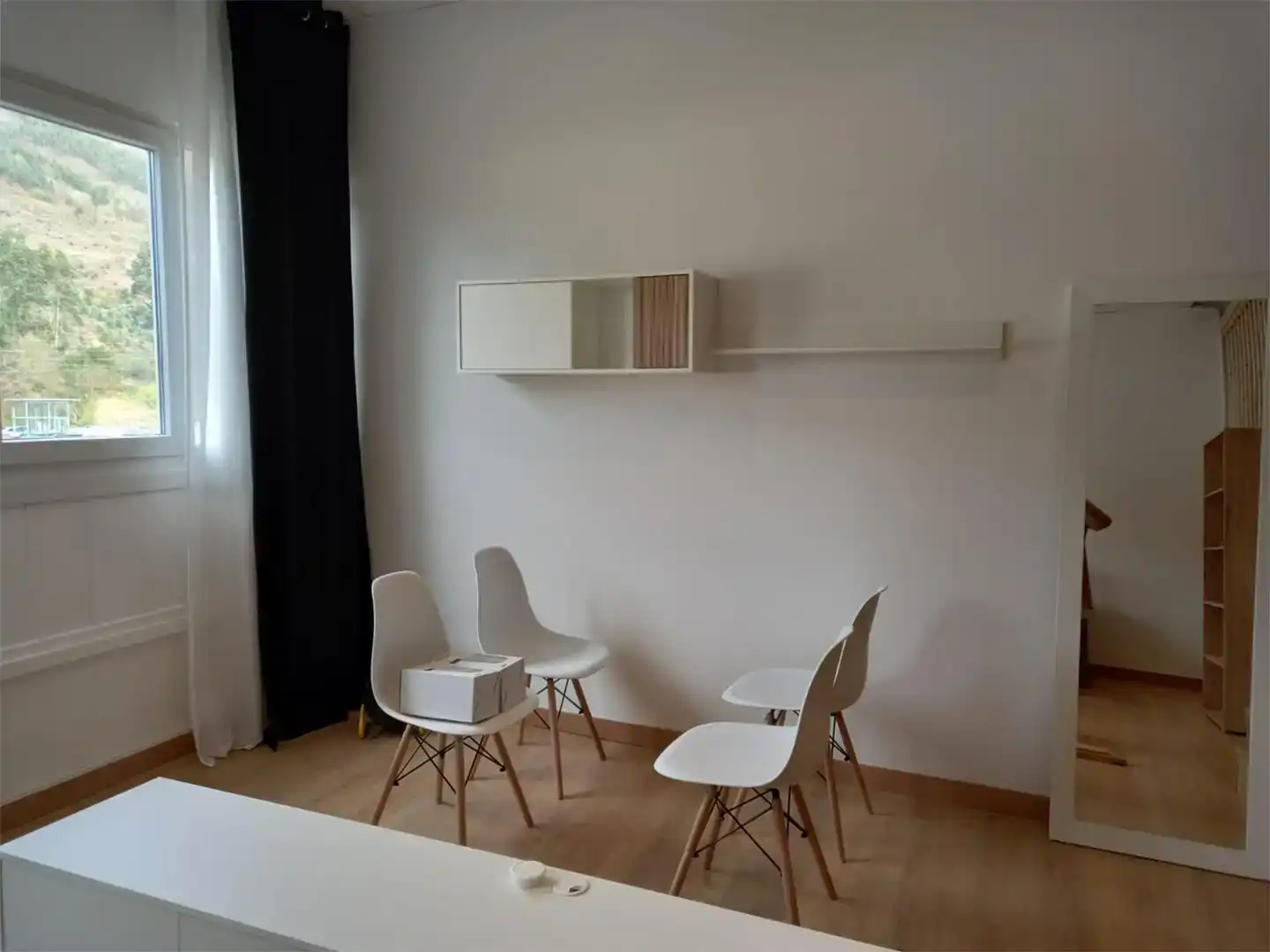 Esszimmer von Büro zum Verkauf in Basauri 