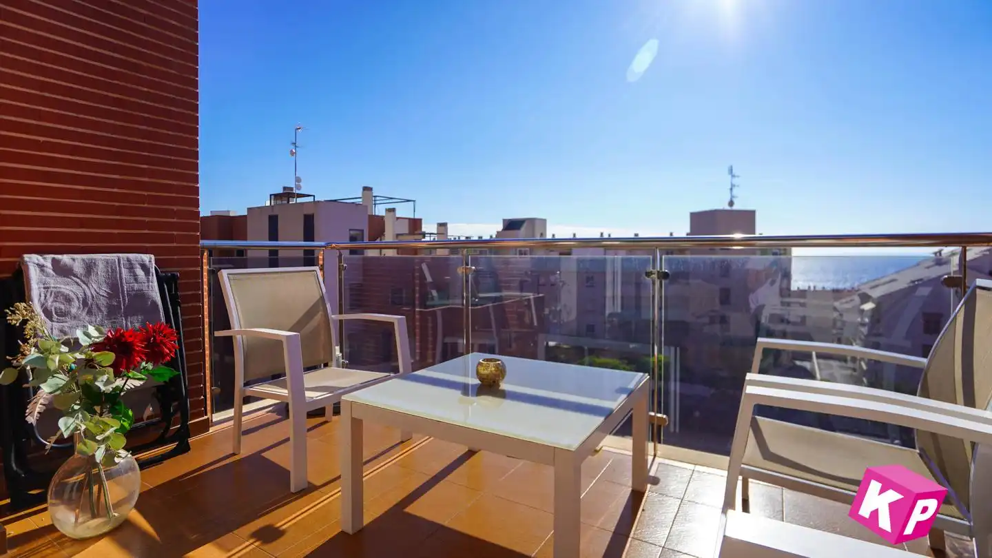 Terrasse von Wohnung zum Verkauf in Santa Pola mit Klimaanlage, Heizung und Terrasse